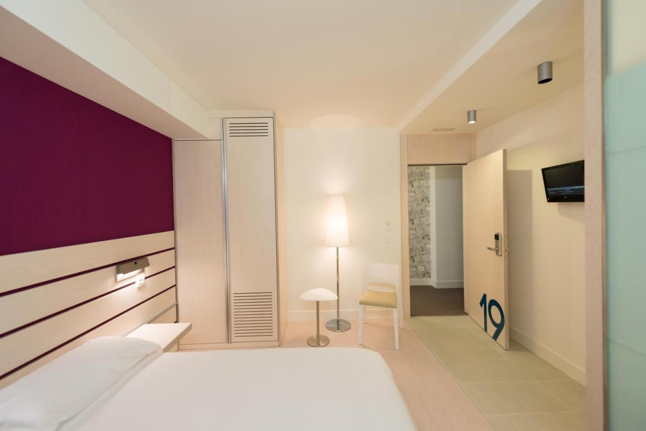 Hotel Boreal Viento Norte Бургос Екстер'єр фото